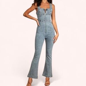 Lulus NWT Denim Jumpsuit Size S Zip Front Flare Leg Retro Vibes Western core